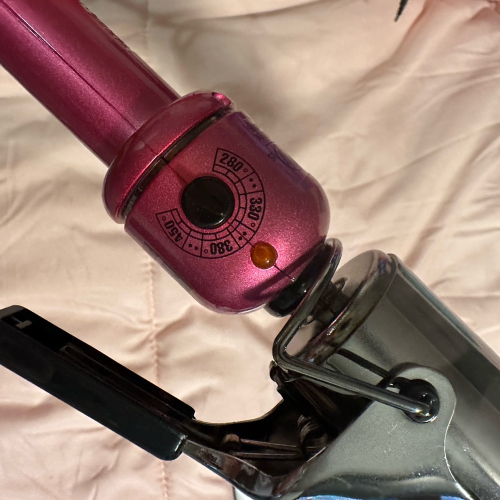 Hot tools 1 1/2 inch curing iron